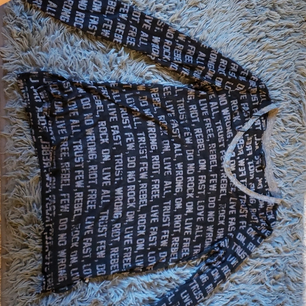 Long sleeve shirt